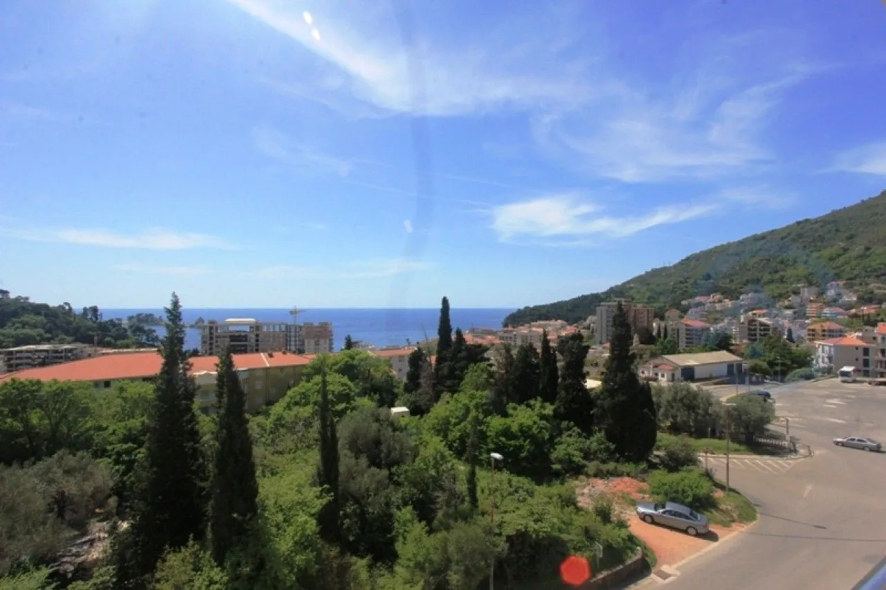 Sale, apartment, 59m², Petrovac, Budva