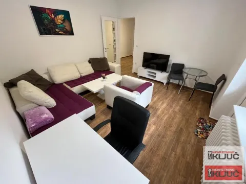Rent, two bedroom apartment, 52m², Grbavica, Novi Sad Sve Podlokacije