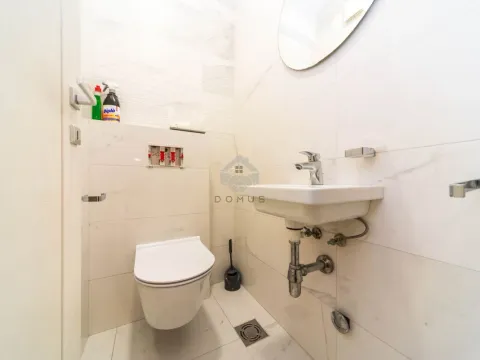 Rent, two bedroom apartment, 70m², Central Point, Podgorica - image 15