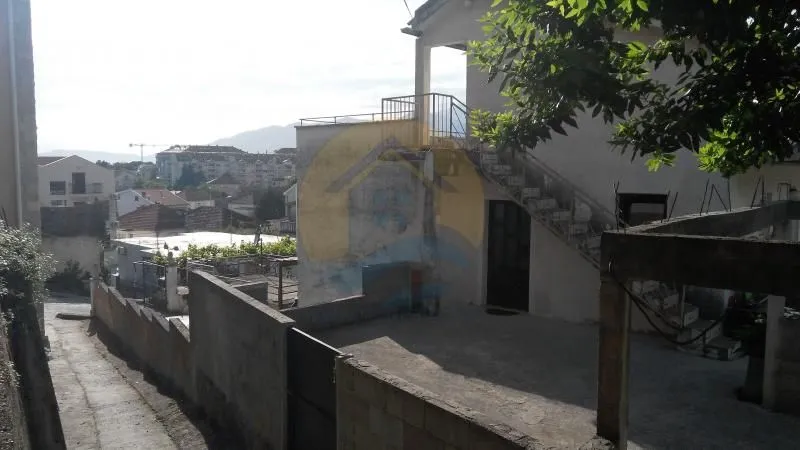 Prodaja, kuća, 260m², Tivat, Crna Gora