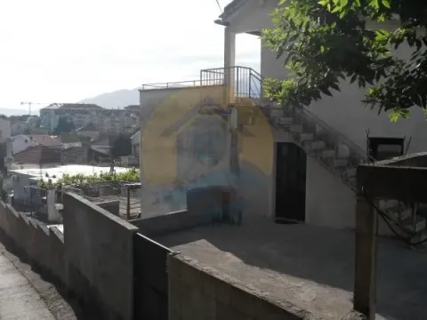 Prodaja, kuća, 260m², Tivat, Crna Gora - image 2