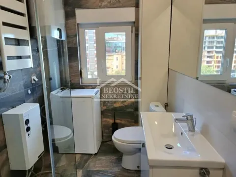 Izdavanje, dvosoban stan, 66m², Slavija, Vračar Sve Podlokacije - image 9