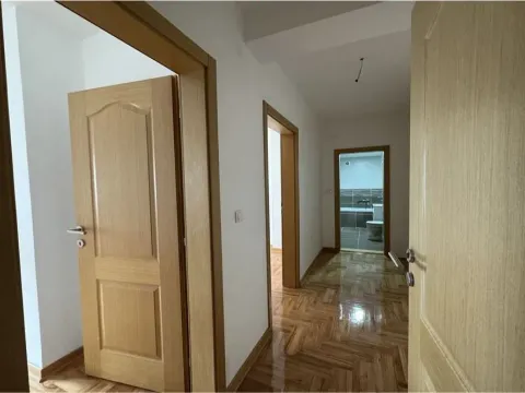 Prodaja, trosoban stan, 99m², Apelovac, Niš - image 16