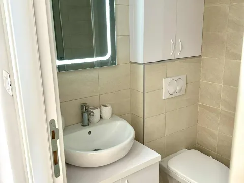 Izdavanje, jednosoban stan, 43m², Zagorič, Podgorica - image 7