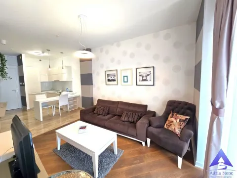 Prodaja, jednosoban stan, 63m², Centar, Budva - image 6