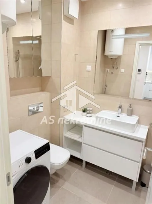 Rent, two bedroom apartment, 55m², Tašmajdan, Palilula Sve Podlokacije