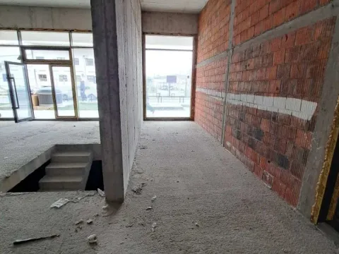 Rent, office space, 95m², Central Point, Podgorica - image 4