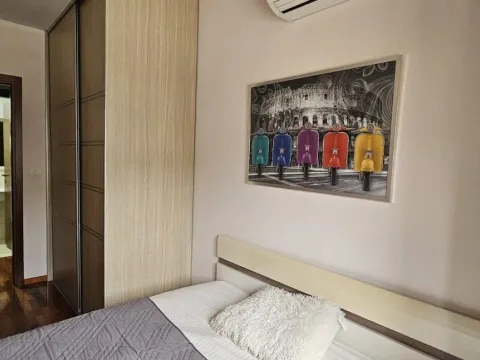 Izdavanje, stan, 70m², City Kvart, Podgorica - image 7