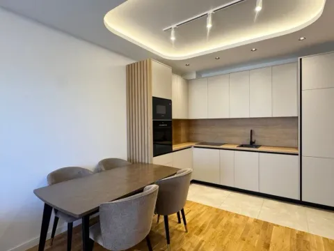 Izdavanje, jednosoban stan, 47m², City Kvart, Podgorica - image 4
