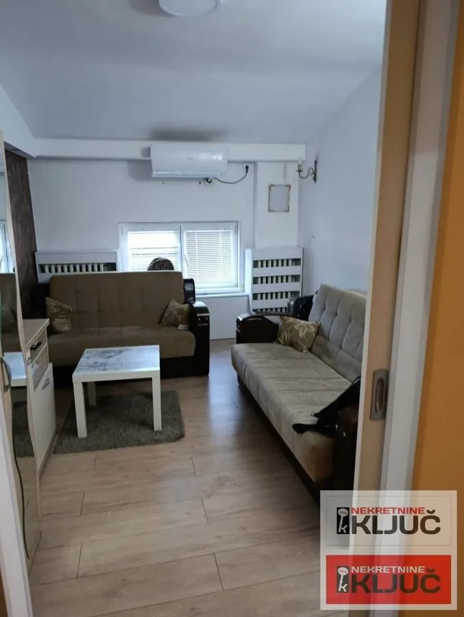Sale, two bedroom apartment, 52m², Centar, Novi Sad