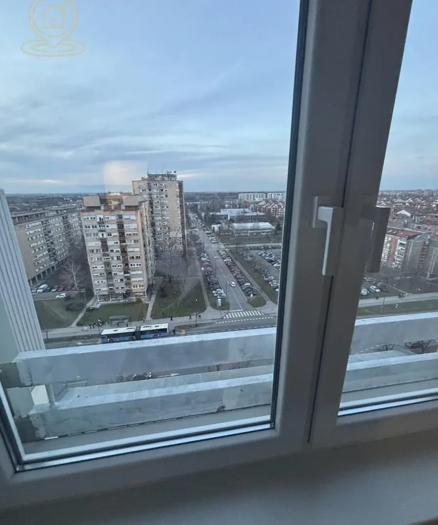 Izdavanje, dvosoban stan, 43m², Novo naselje, Novi Sad