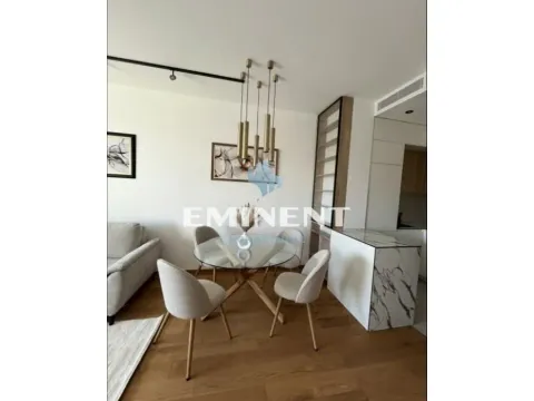 Izdavanje, dvosoban stan, 50m², Gundulićev Venac, Beograd - image 3