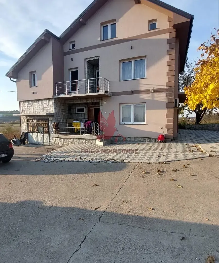 Sale, office space, 997m², Rabrovac, Mladenovac