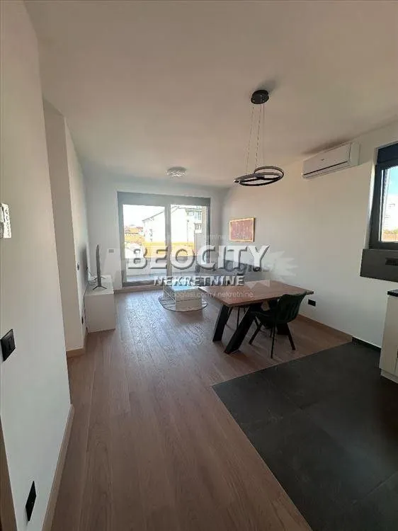 Rent, three bedroom apartment, 55m², Lekino Brdo, Voždovac Sve Podlokacije
