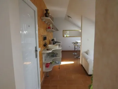 Rent, two bedroom apartment, 82m², Centar, Tivat - image 3