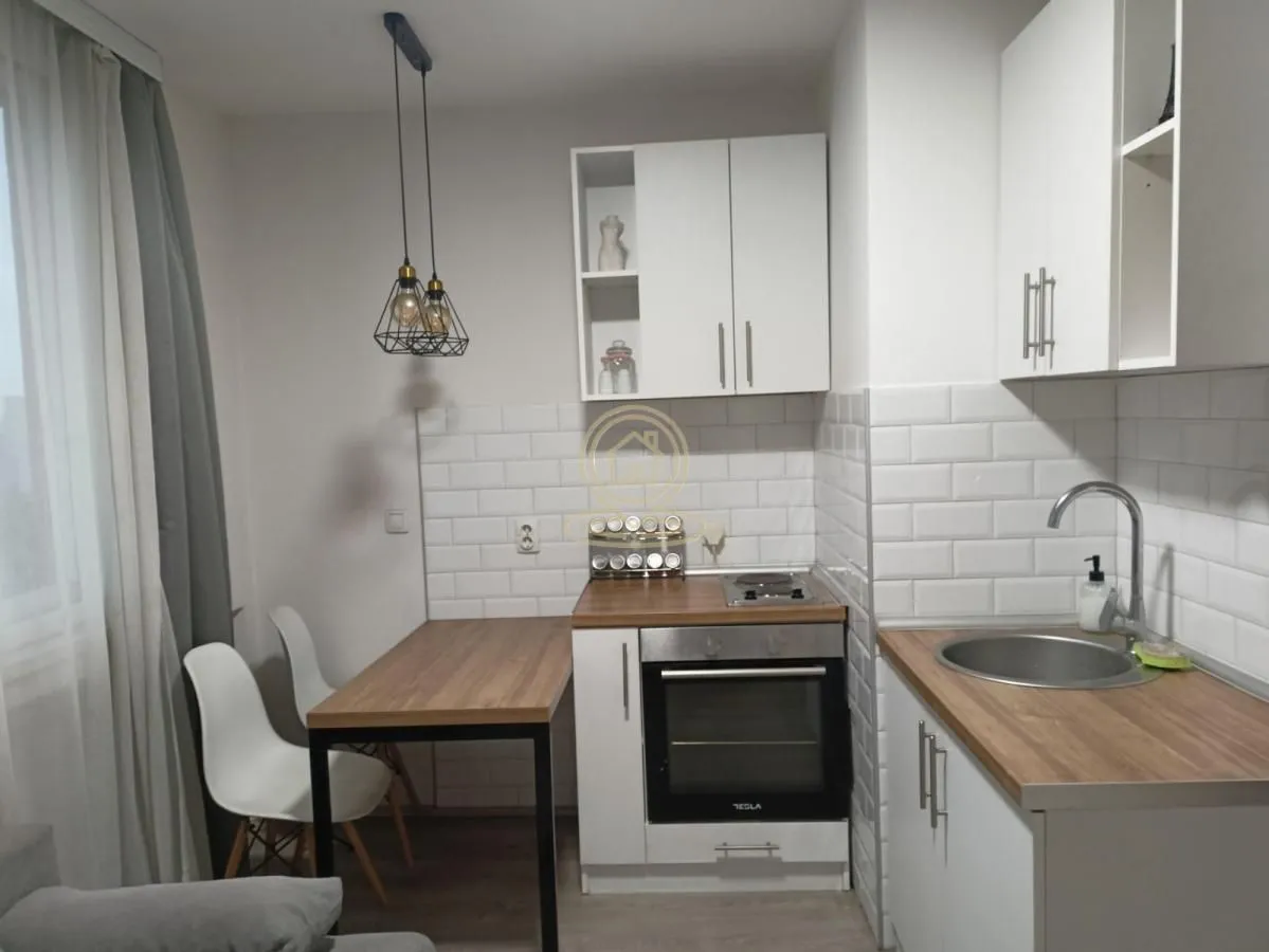 Izdavanje, jednosoban stan, 30m², Banatić, Novi Sad Sve Podlokacije