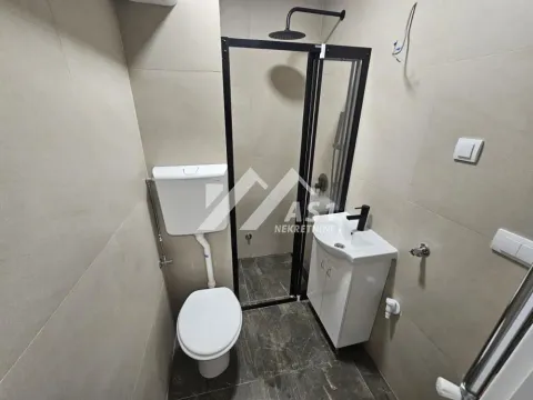 Prodaja, dvosoban stan, 43m², Adamovićevo Naselje, Novi Sad Sve Podlokacije - image 8