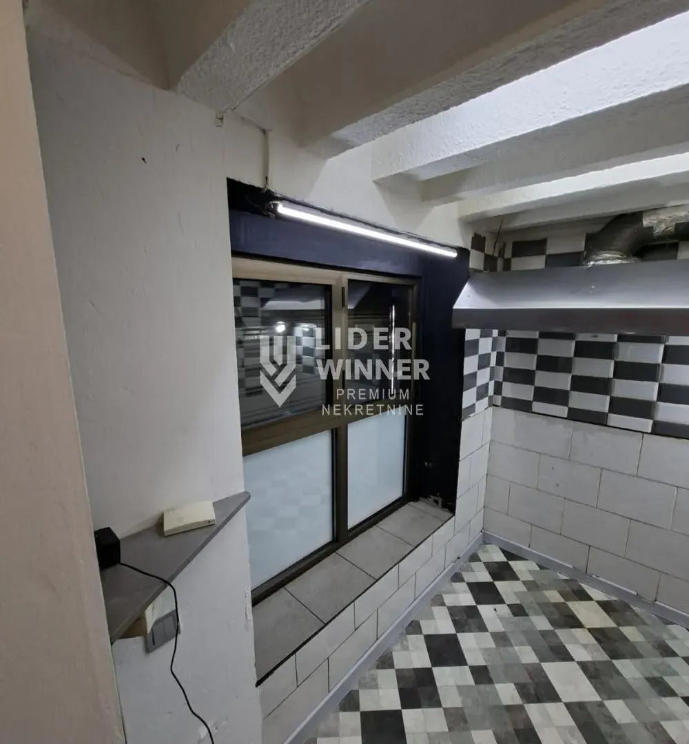 Sale, office space, 41m², Stari Grad, Beograd
