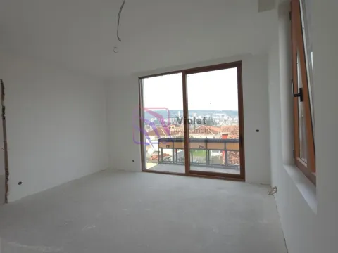 Prodaja, jednosoban stan, 41m², Stari Aerodrom, Podgorica - image 13