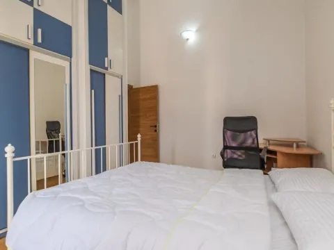 Rent, house, 280m², Podgorica, Crna Gora - image 13