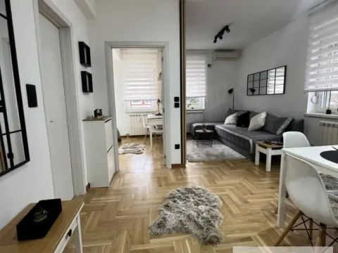 Rent, two bedroom apartment, 40m², Šumice, Beograd - image 1