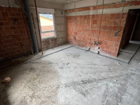 Prodaja, jednosoban stan, 55m², Momišići, Podgorica - image 6