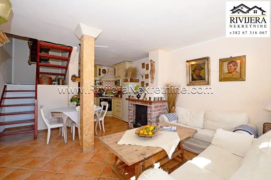 Prodaja, kuća, 94m², Baošići, Herceg Novi