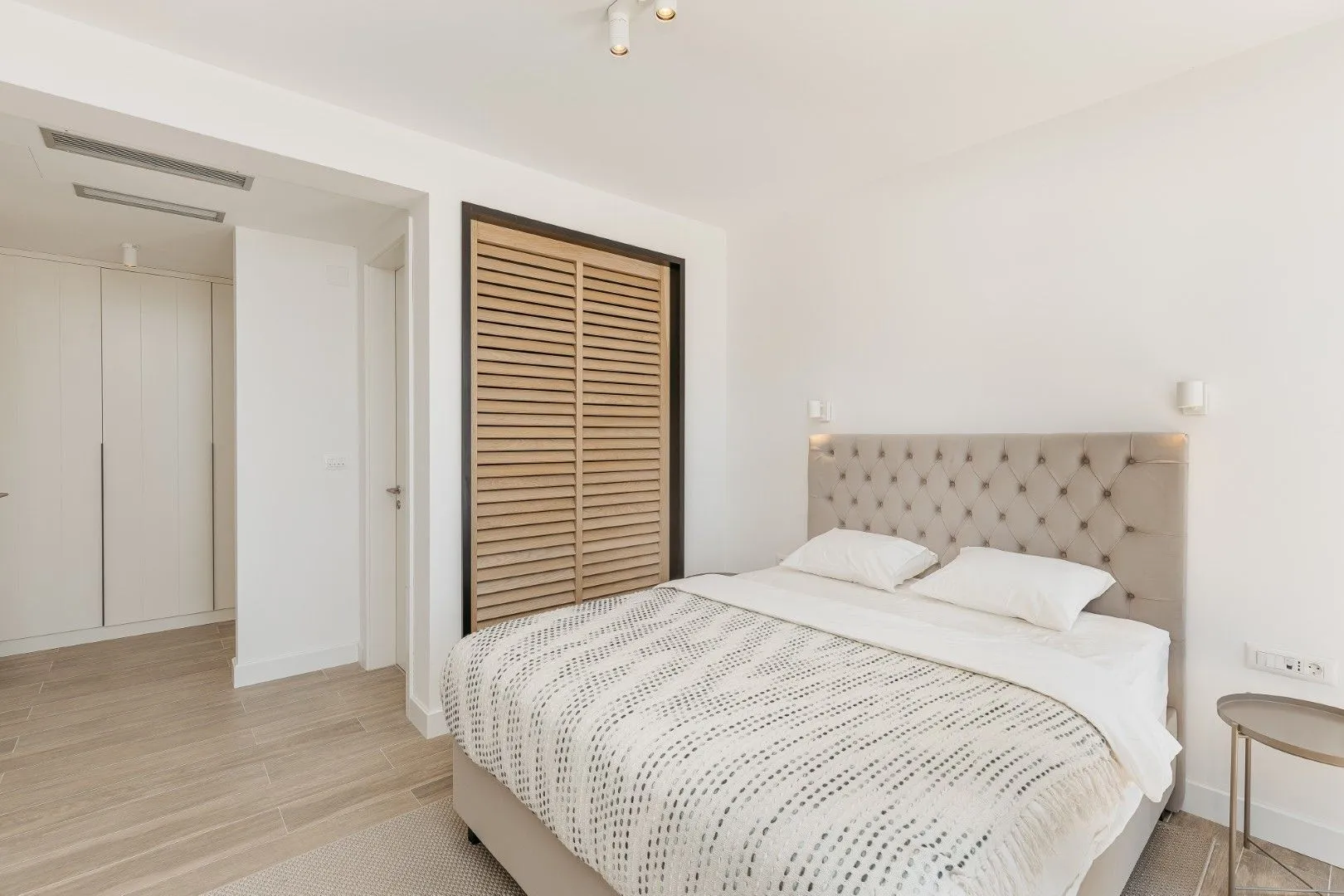 Sale, house, 250m², Blizikuće, Budva