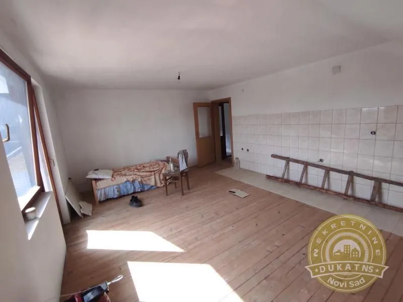Prodaja, kuća, 152m², Futog, Novi Sad Sve Podlokacije