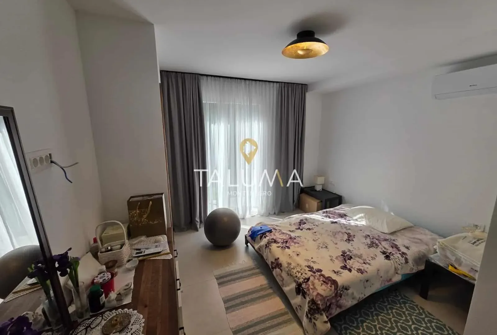 Prodaja, kuća, 160m², Lastva Grbaljska, Kotor