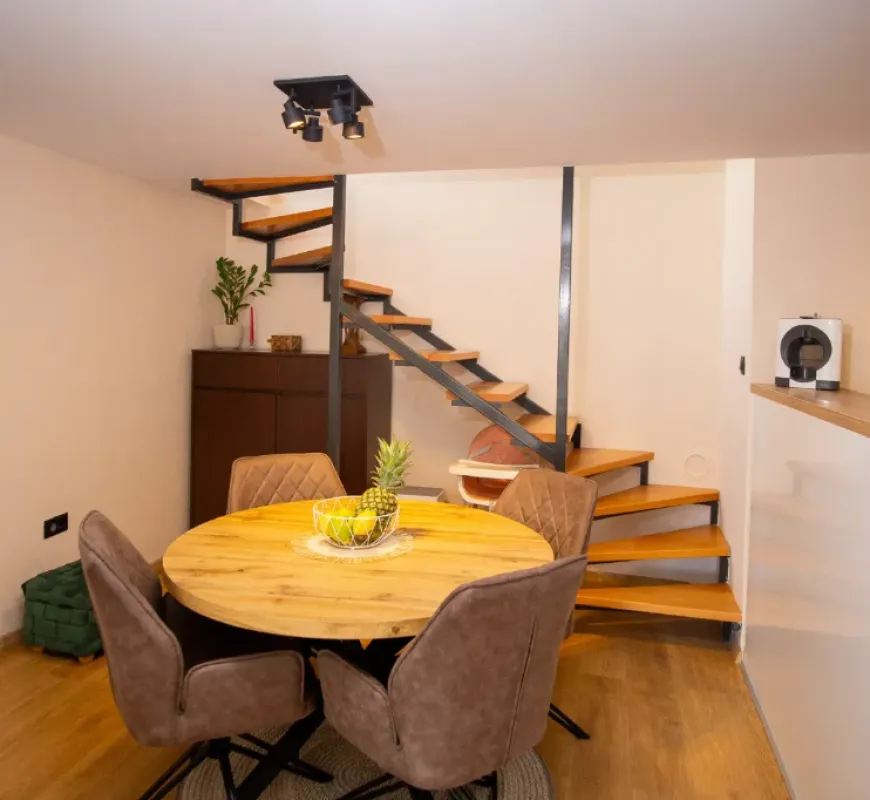 Prodaja, dvosoban stan, 112m², Babilonija, Budva