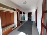 Izdavanje, trosoban stan, 110m², Niš, Srbija - image 7