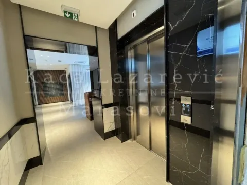 Izdavanje, dvosoban stan, 47m², Kalenić Pijaca, Vračar Sve Podlokacije - image 17