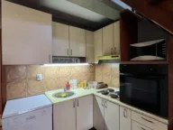 Izdavanje, dvosoban stan, 70m², Centar, Bar - image 6