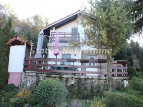 Prodaja, kuća, 99m², Sremska Kamenica, Petrovaradin