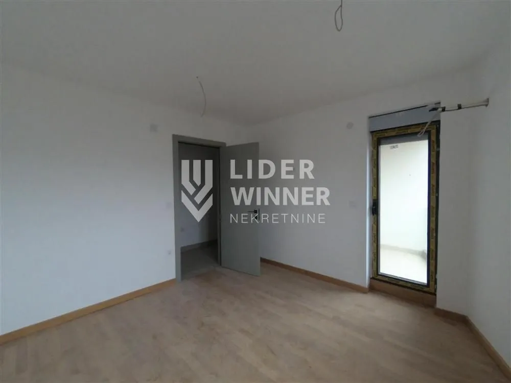 Sale, apartment, 143m², Autokomanda, Voždovac Sve Podlokacije