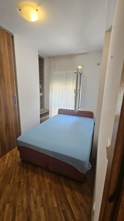 Rent, one bedroom apartment, 40m², Centar, Podgorica