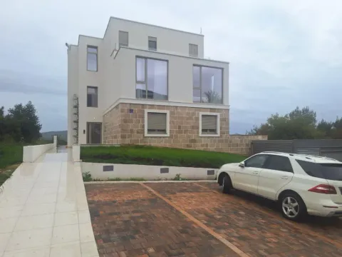 Prodaja, jednosoban stan, 60m², Mrčevac, Tivat - image 5