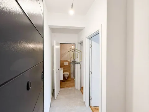 Sale, one bedroom apartment, 44m², Zabjelo, Podgorica - image 10