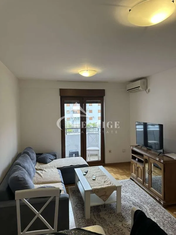 Rent, one bedroom apartment, 40m², Stari Aerodrom, Podgorica