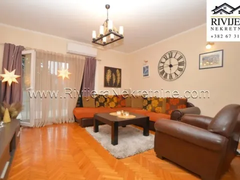 Prodaja, trosoban stan, 100m², Topla, Herceg Novi