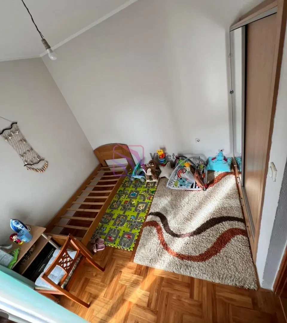 Rent, house, 120m², City Kvart, Podgorica
