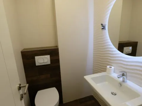 Rent, three bedroom apartment, 119m², Podgorica, Crna Gora - image 11