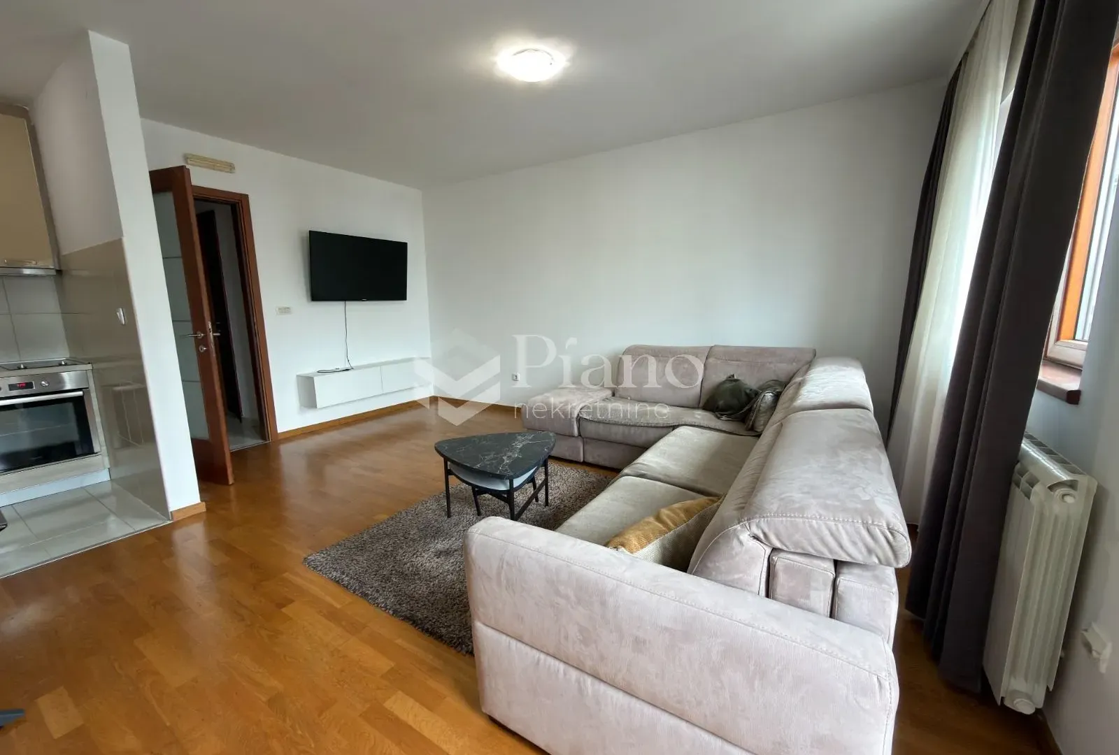 Rent, one bedroom apartment, 36m², Tološka šuma, Podgorica