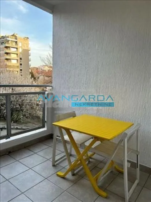 Rent, apartment, 45m², Južni Bulevar, Vračar Sve Podlokacije