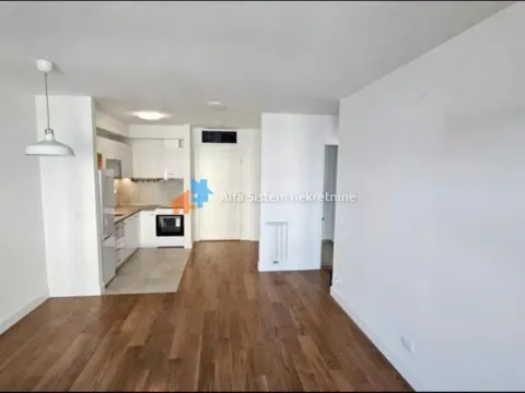 Rent, three bedroom apartment, 72m², Karaburma, Palilula Sve Podlokacije