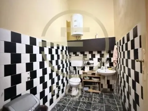 Rent, office space, 80m², Centar, Novi Sad - image 17