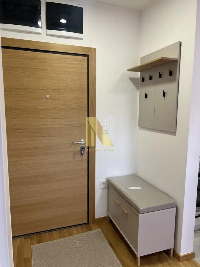 Izdavanje, dvosoban stan, 40m², Telep, Novi Sad Sve Podlokacije