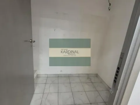 Rent, office space, 326m², Centar, Jagodina - image 16