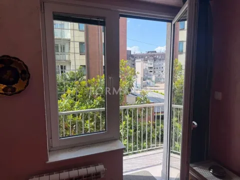 Rent, two bedroom apartment, 55m², Stari Grad, Beograd - image 3